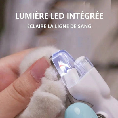 Cat nail clippers with LED