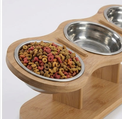 Erhöhter Katzennapf mit 3 Näpfen aus Holz und Edelstahl – 15° geneigter Ständer – Natürliches Design